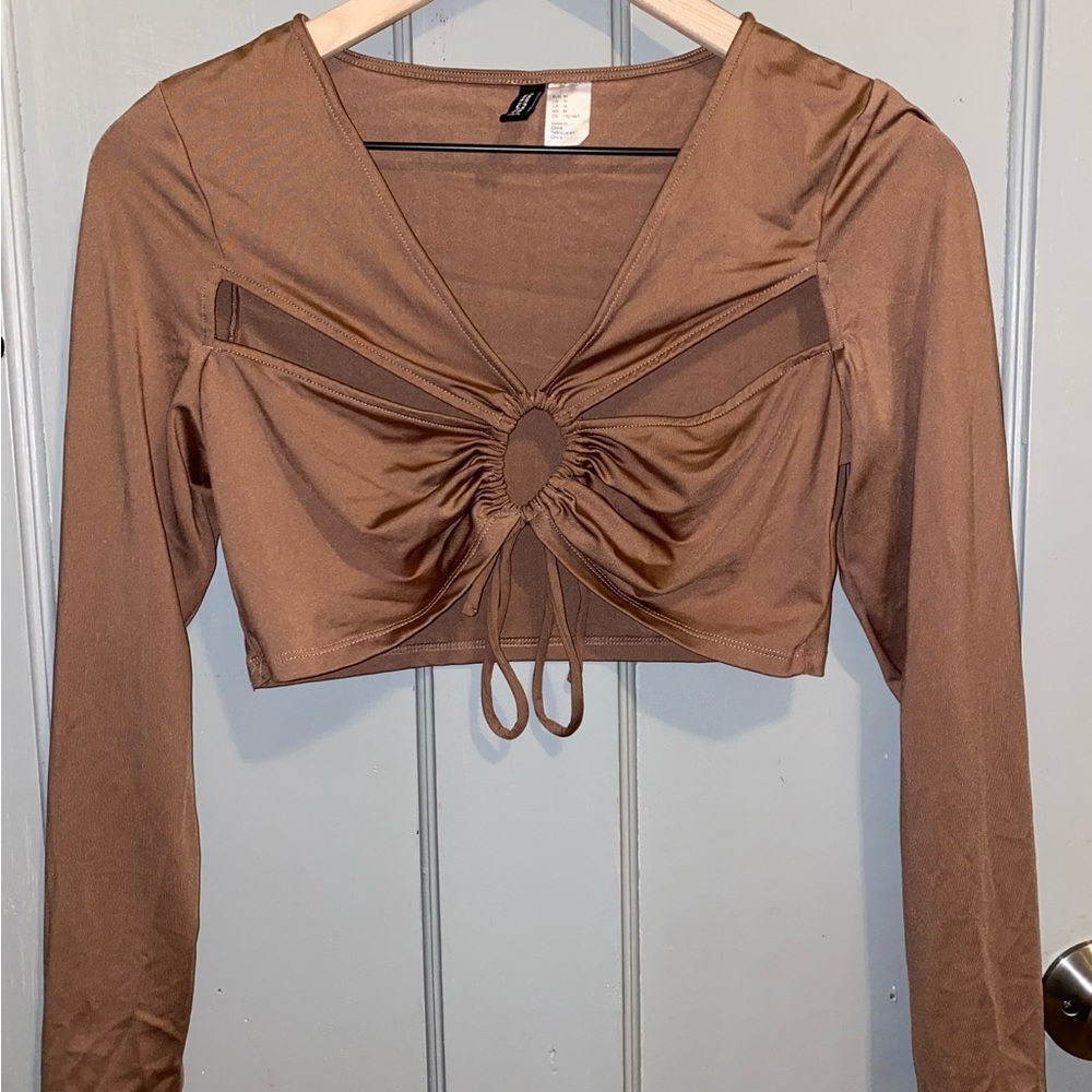 DIVIDED H&M Brown Cut Out Crop top